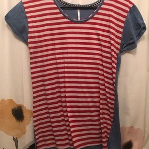 Great scoop neck tshirt